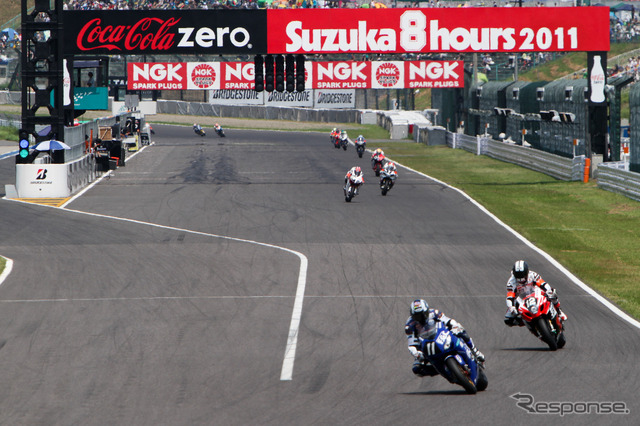 鈴鹿8時間耐久ロードレース2011