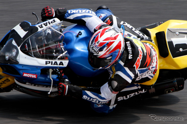 鈴鹿8時間耐久ロードレース2011