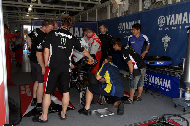 鈴鹿8時間耐久ロードレース2011