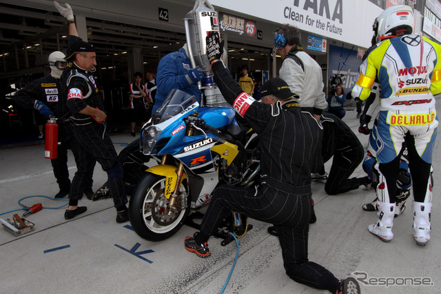鈴鹿8時間耐久ロードレース2011