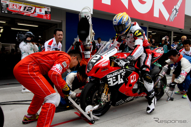 鈴鹿8時間耐久ロードレース2011