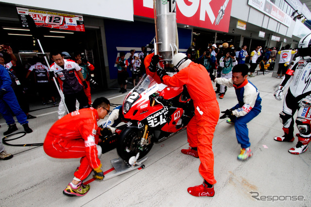 鈴鹿8時間耐久ロードレース2011