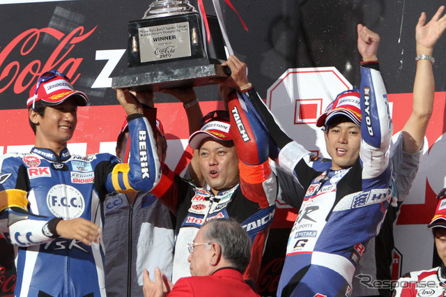 鈴鹿8時間耐久ロードレース2011