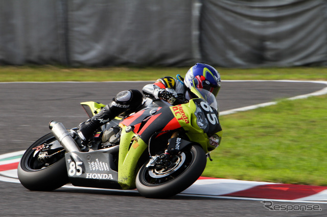 鈴鹿8時間耐久ロードレース2011