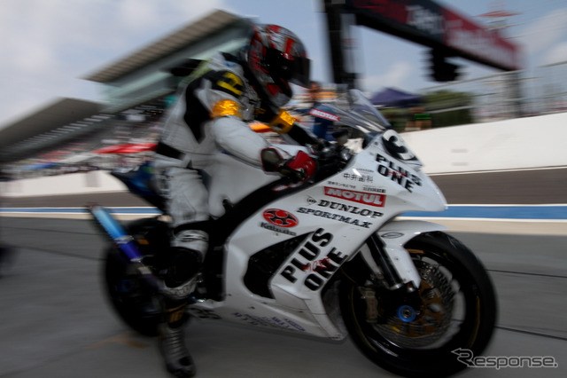 鈴鹿8時間耐久ロードレース2011