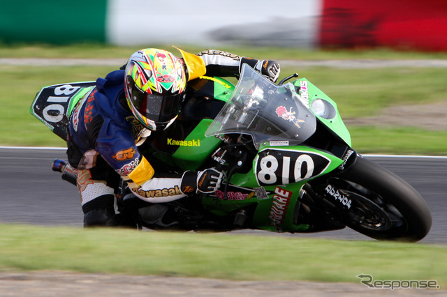 鈴鹿8時間耐久ロードレース2011