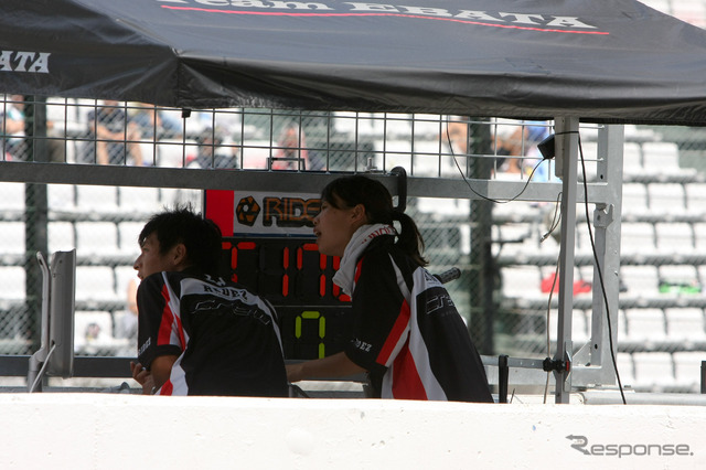 鈴鹿8時間耐久ロードレース2011