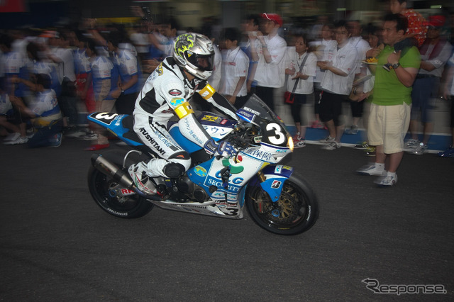 鈴鹿8時間耐久ロードレース2011