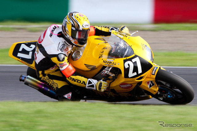 鈴鹿8時間耐久ロードレース2011