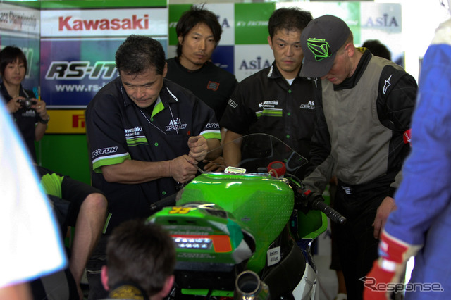 鈴鹿8時間耐久ロードレース2011