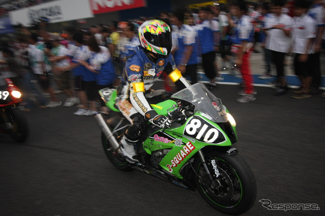 鈴鹿8時間耐久ロードレース2011