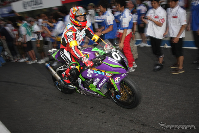 鈴鹿8時間耐久ロードレース2011