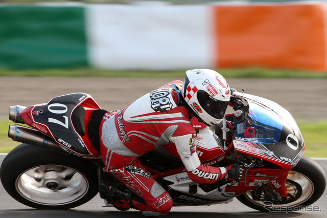 鈴鹿8時間耐久ロードレース2011