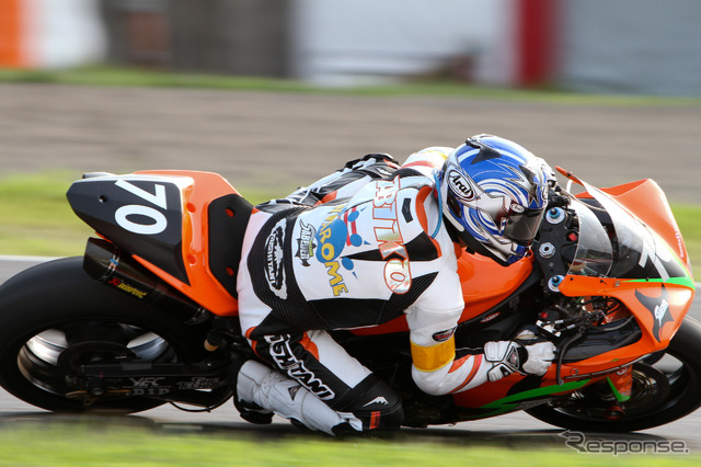 鈴鹿8時間耐久ロードレース2011