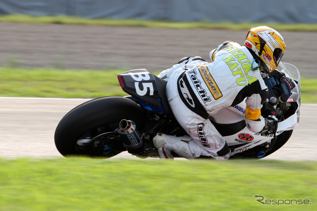 鈴鹿8時間耐久ロードレース2011