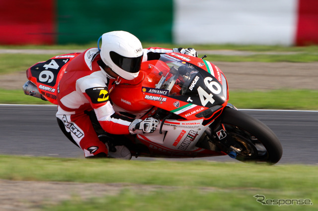 鈴鹿8時間耐久ロードレース2011