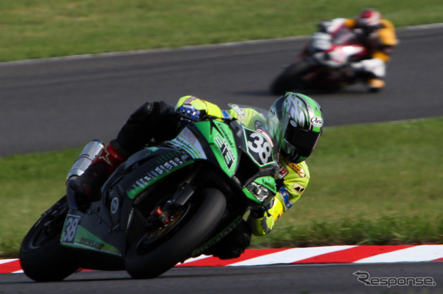 鈴鹿8時間耐久ロードレース2011