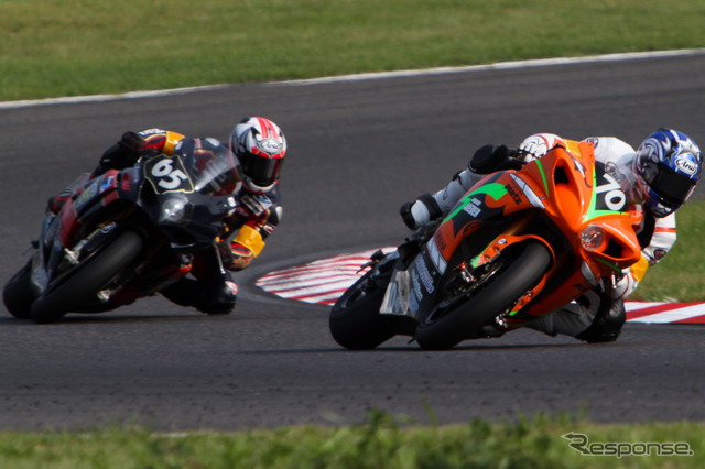 鈴鹿8時間耐久ロードレース2011