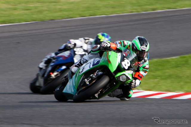鈴鹿8時間耐久ロードレース2011