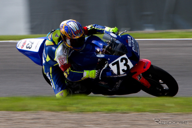 鈴鹿4時間耐久ロードレース2011