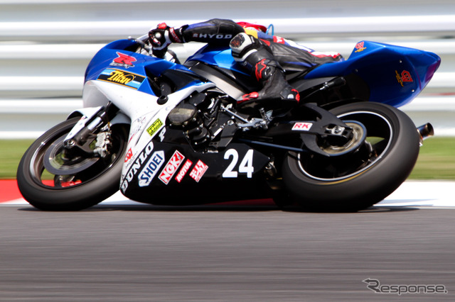 鈴鹿4時間耐久ロードレース2011