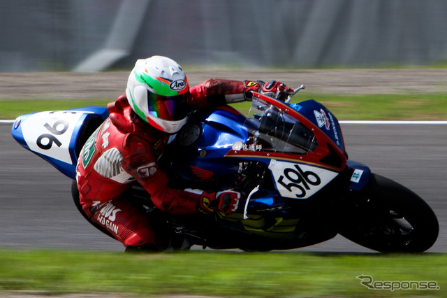 鈴鹿4時間耐久ロードレース2011