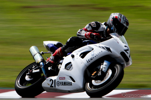 鈴鹿4時間耐久ロードレース2011