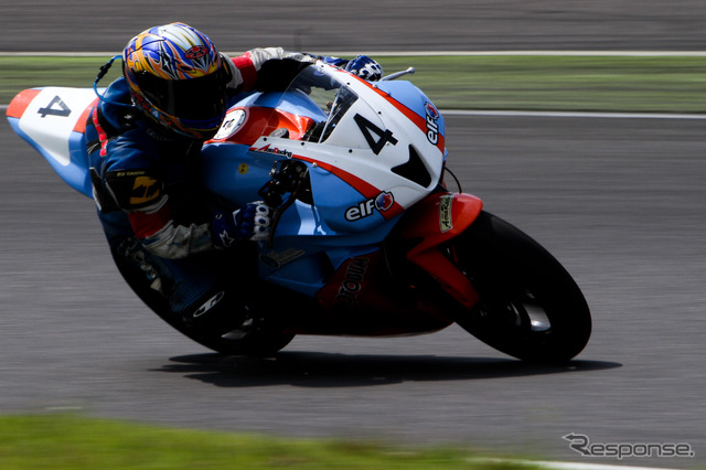 鈴鹿4時間耐久ロードレース2011