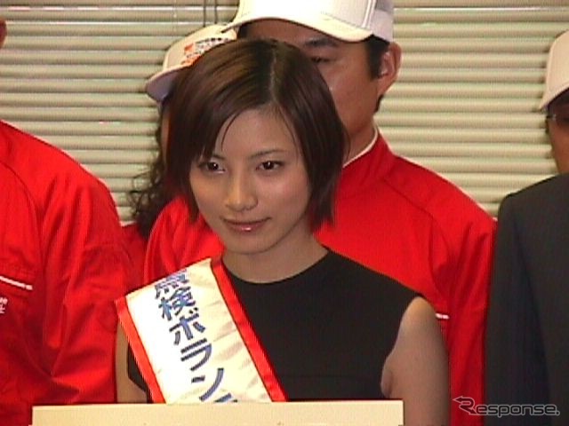 加藤あいちゃんの顔を点検整備……???