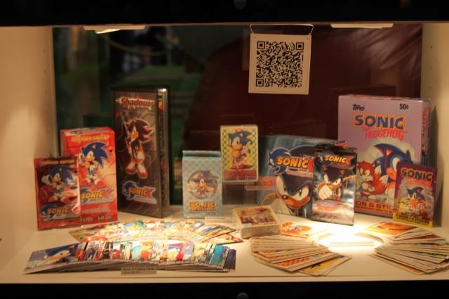【gamescom 2011】20周年ソニック一色のセガブース、過去のグッズも展示 【gamescom 2011】20周年ソニック一色のセガブース、過去のグッズも展示