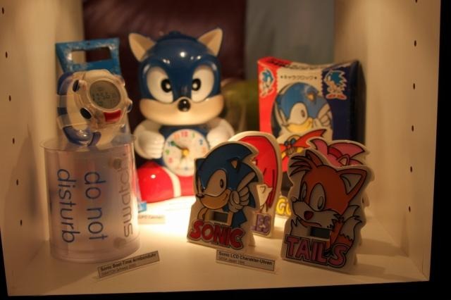 【gamescom 2011】20周年ソニック一色のセガブース、過去のグッズも展示 【gamescom 2011】20周年ソニック一色のセガブース、過去のグッズも展示