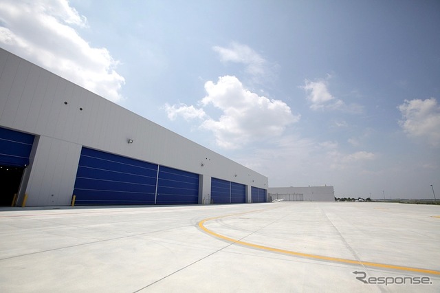 量産機組立工場