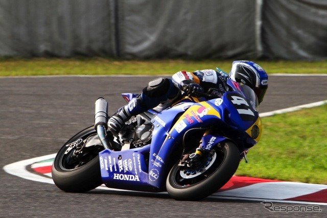 鈴鹿8時間耐久ロードレース2011