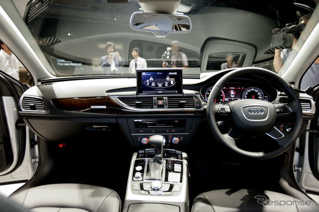 アウディ A6 新型