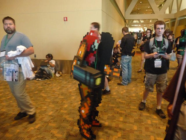 究極の再現度？16-bitな『メトロイド』サムスコスプレ！ 