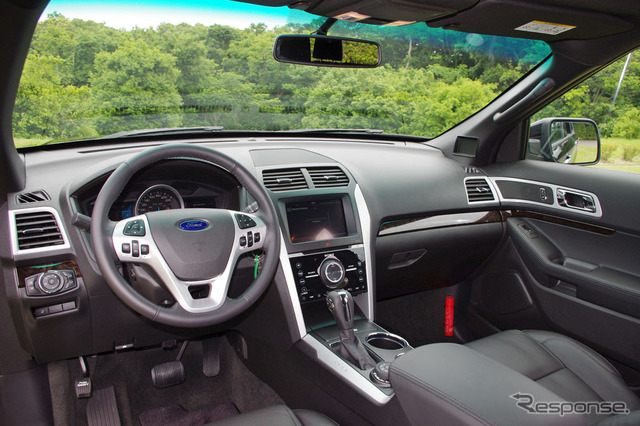 フォード エクスプローラー 新型