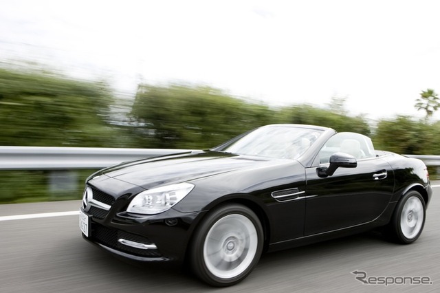 写真はメルセデスベンツ SLK 200 BlueEFFICIENCY