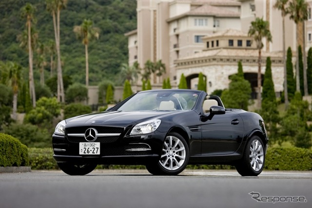 写真はメルセデスベンツ SLK 200 BlueEFFICIENCY
