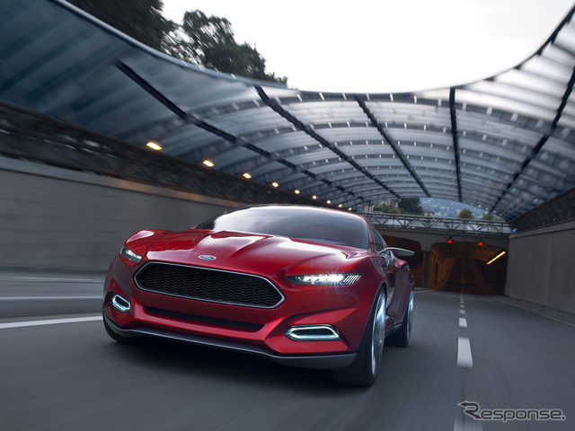 フォードモーターのコンセプトカー、エヴォス(EVOS)