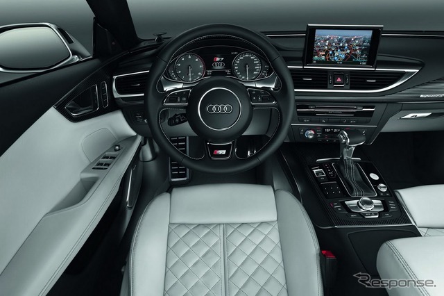 アウディ S7スポーツバック