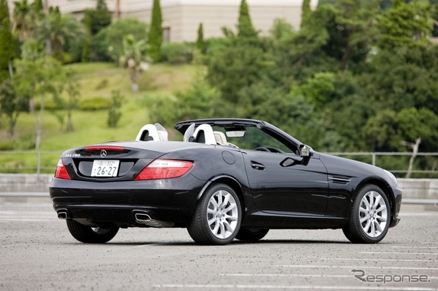 メルセデスベンツSLK200 BlueEFFICIENCY