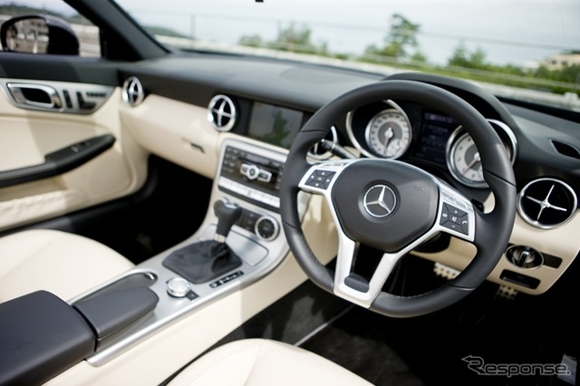 メルセデスベンツSLK200 BlueEFFICIENCY