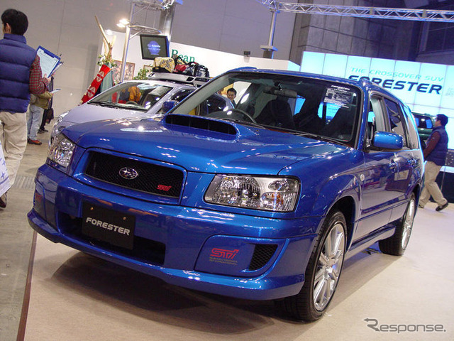 【キャンピング＆RVショー】スバル『フォレスターSTi』のシートは一味違う?