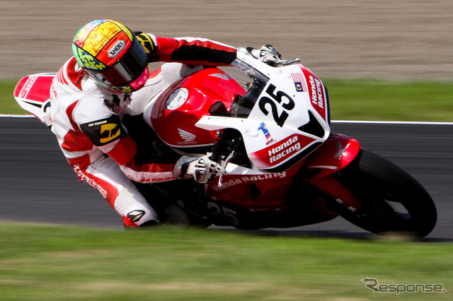 鈴鹿4時間耐久ロードレース2011