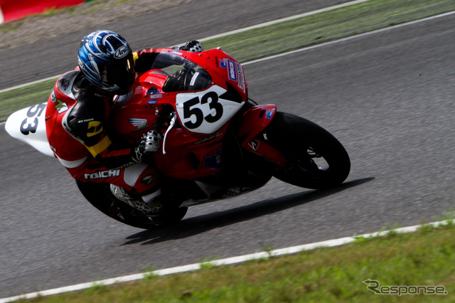 鈴鹿4時間耐久ロードレース2011