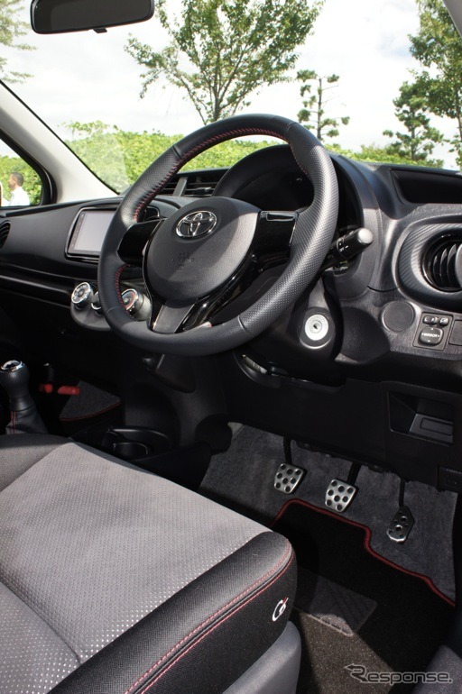 トヨタのスポーツコンバージョン車「G SPORTS」 の第2弾、ヴィッツ RS G's