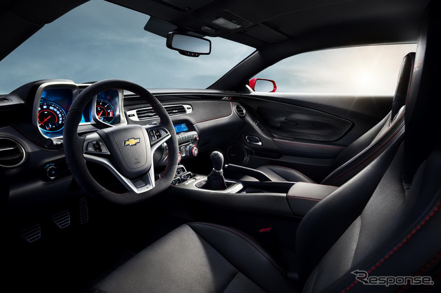 米国で2012年モデルとして発売されるシボレーカマロZL1