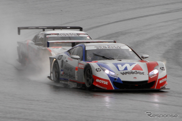 SUPER GT 2011年開幕戦