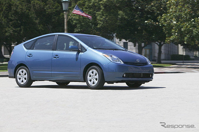 トヨタが06年にも米でハイブリッド車生産