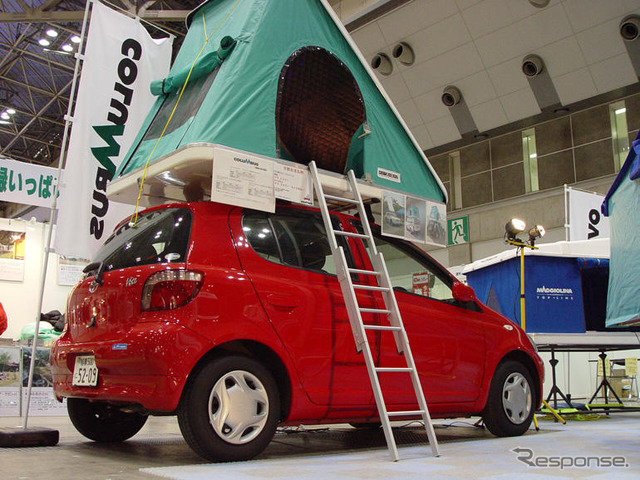 【キャンピング＆RVショー】質実剛健、スモールカーにも積載可能な別荘